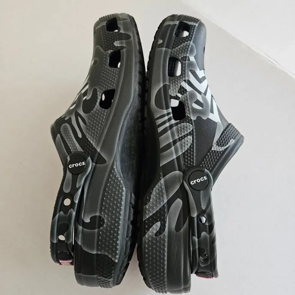 Crocs Black Venom Graphic Classic Clog Size Men 7 / Women 9 Spider-Man Marvel